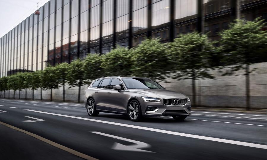  Volvo V60 T6 Inscription 2018 года  (WW) (фото 24 из 53)